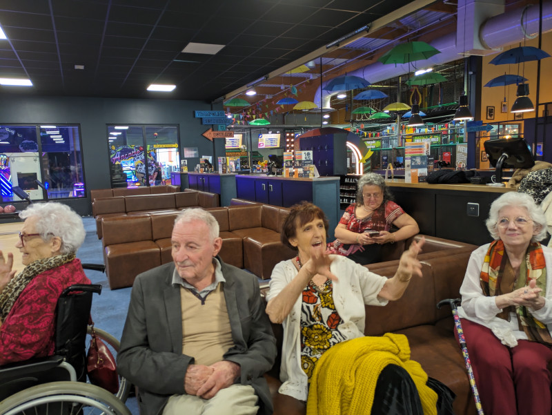 Sortie Bowling et restaurant(suite)